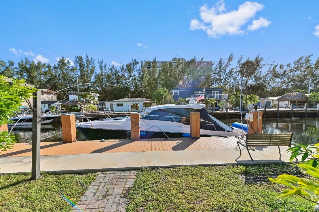 Photo of 2576 SE 14th Street