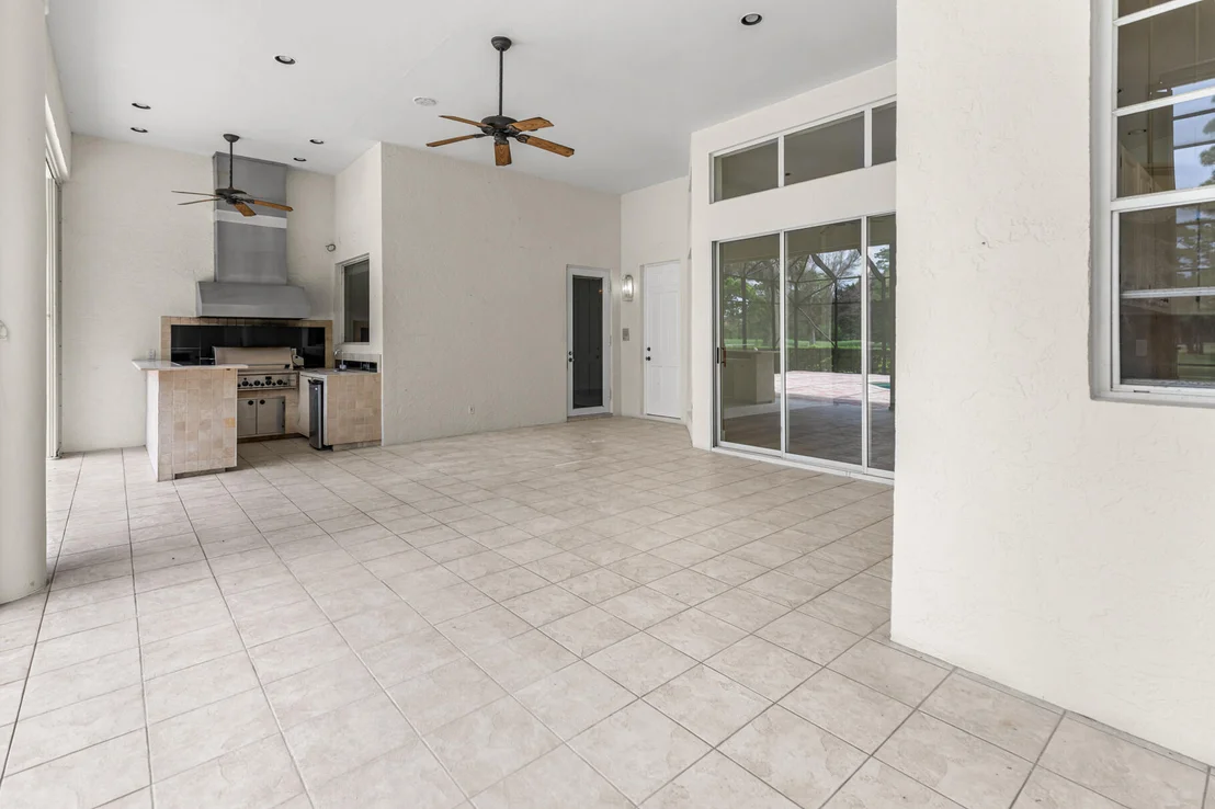 Photo of 9408 Meadowood Drive