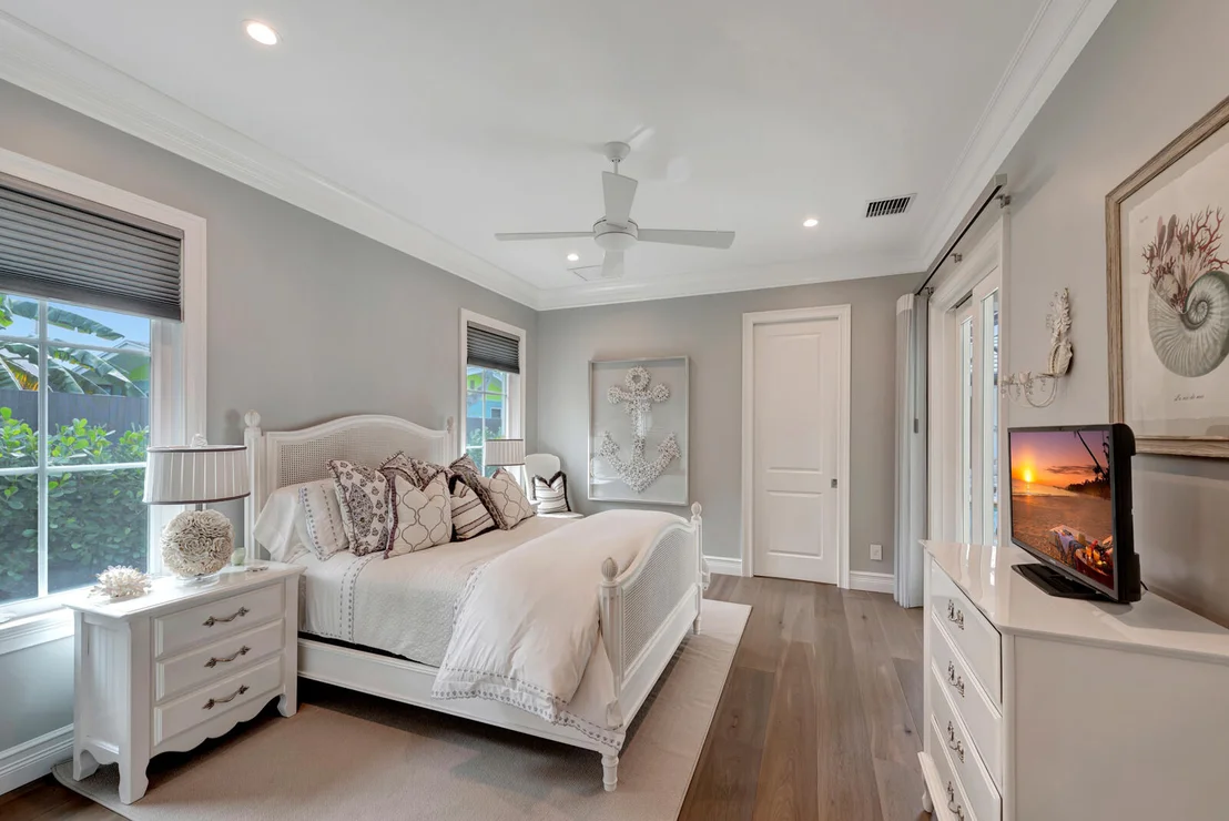 Photo of 544 Live Oak Road