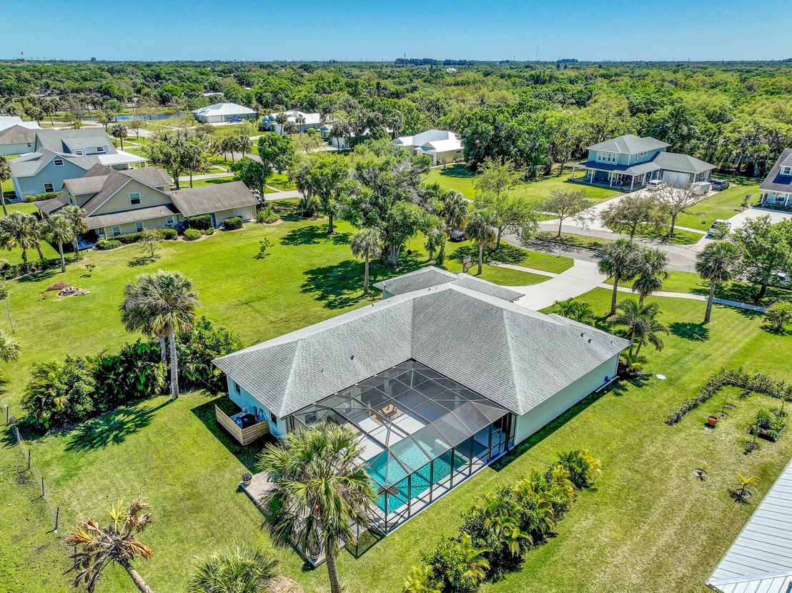 Photo of 1404 Lone Pine Drive