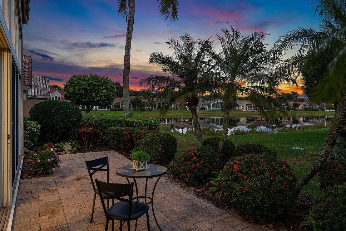 Photo of 6698 Sherbrook Drive