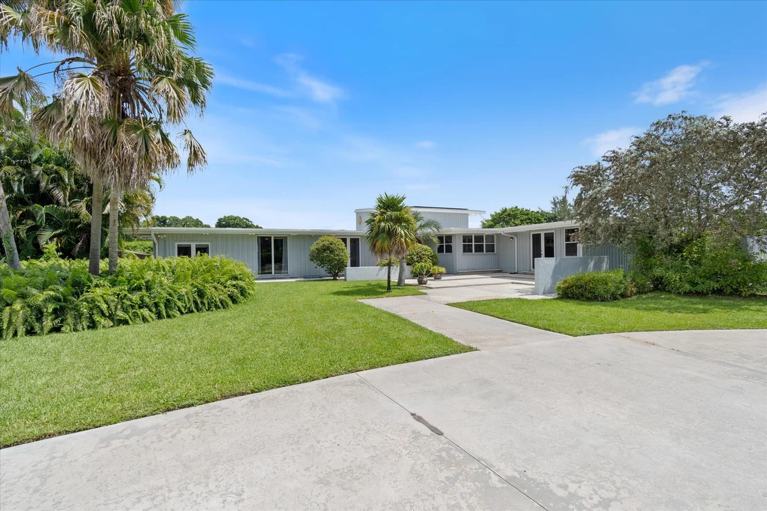 Photo of 3523 Lone Pine Road