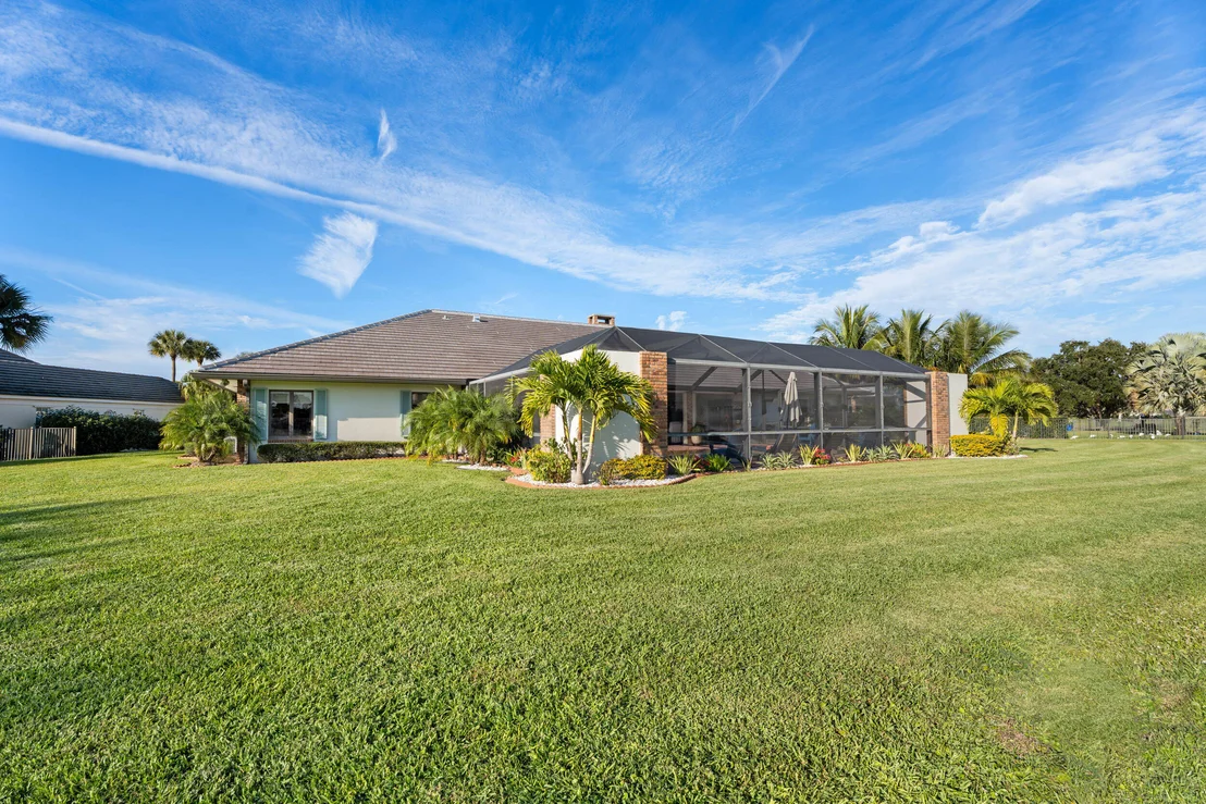 Photo of 427 Glenbrook Drive