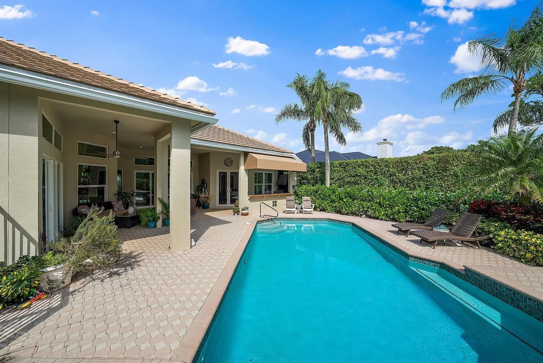 Photo of 5900 Our Robbies Road