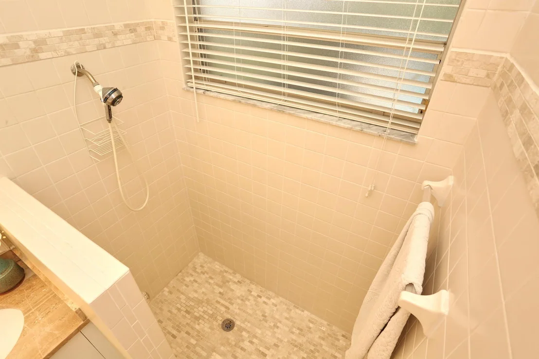 Photo of 5701 Descartes Circle