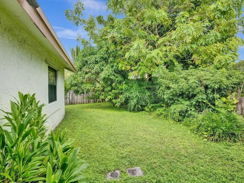 Photo of 9175 Bedford Drive