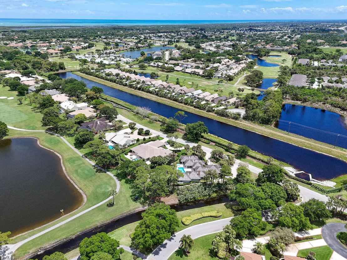 Photo of 6980 SE Winged Foot Drive