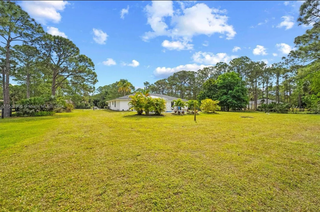 Photo of 15763 Alexander Run