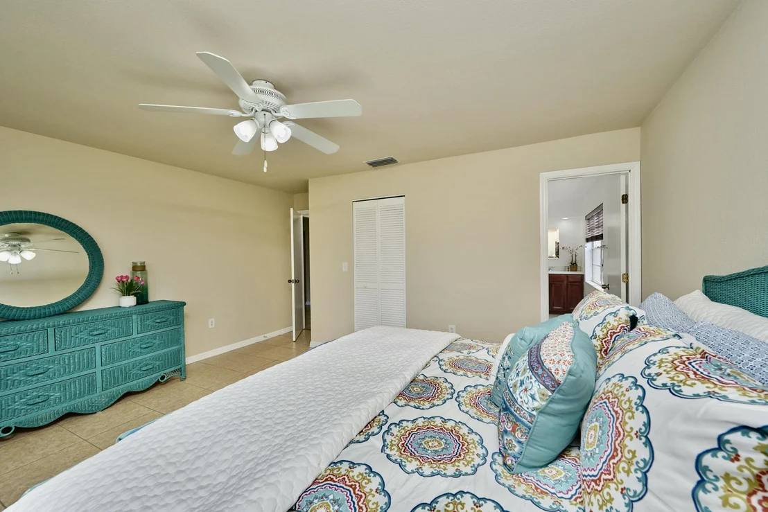 Photo of 415 Mac Lane