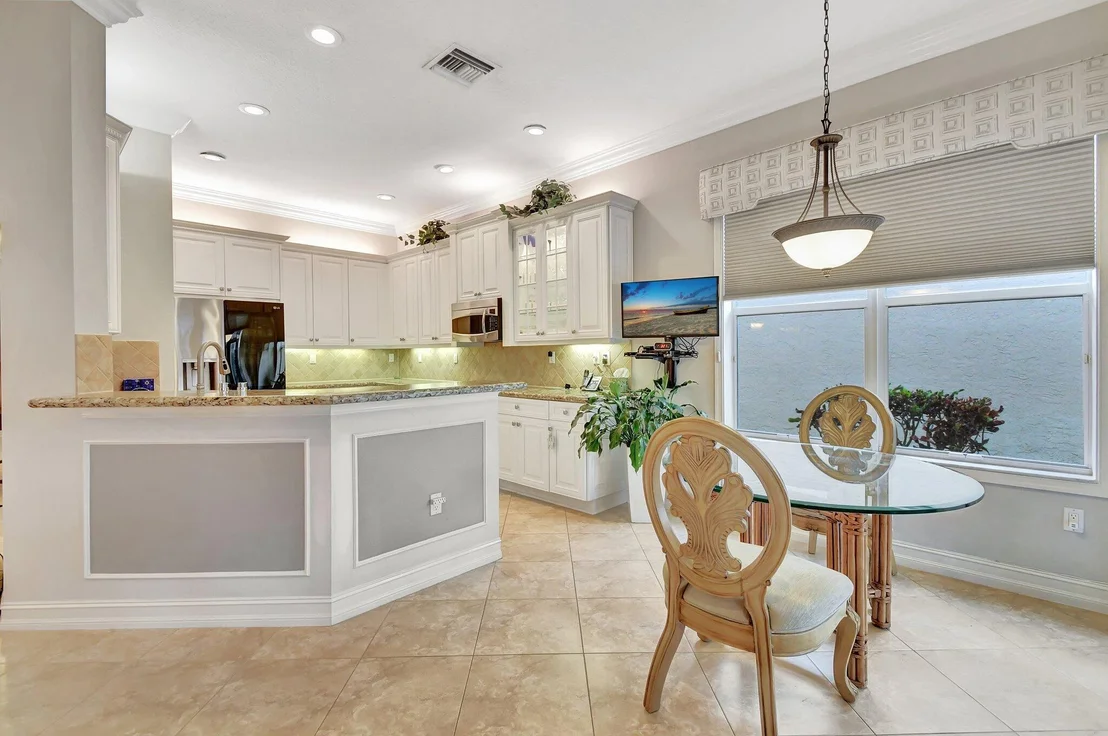 Photo of 6929 Watertown Drive