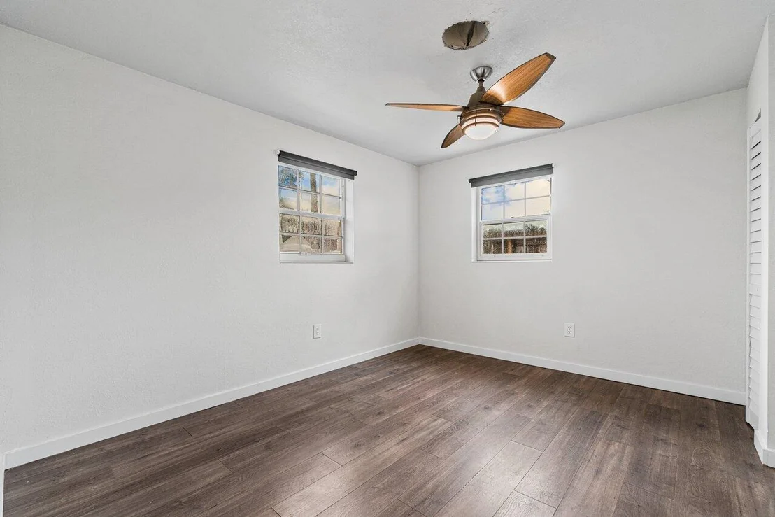 Photo of 1446 Hillcrest Drive