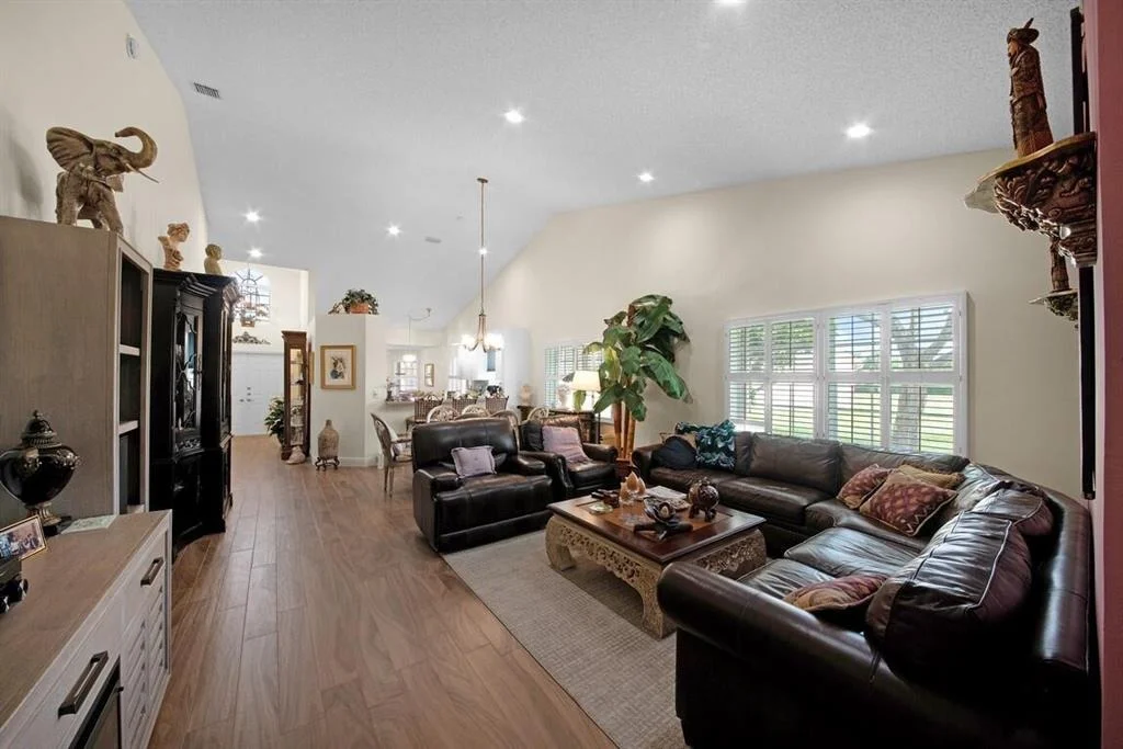 Photo of 14481 Solitaire Drive E