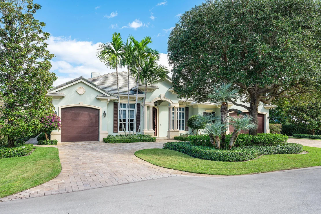 Photo of 2460 Queen Palm Road