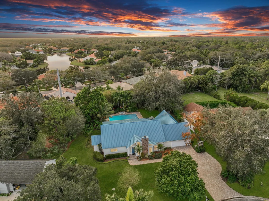 Photo of 18801 Falcon Way