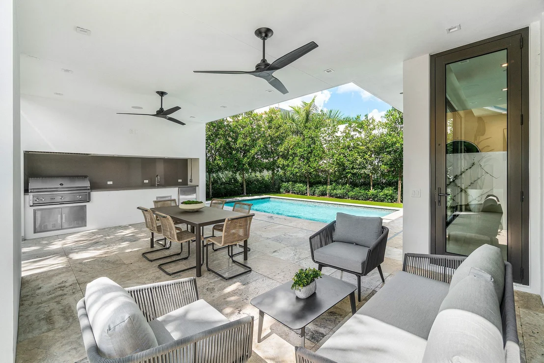 Photo of 810 Palm Trail