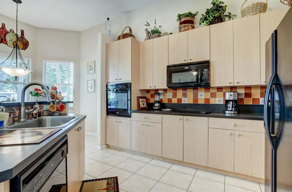 Photo of 7151 Demedici Circle