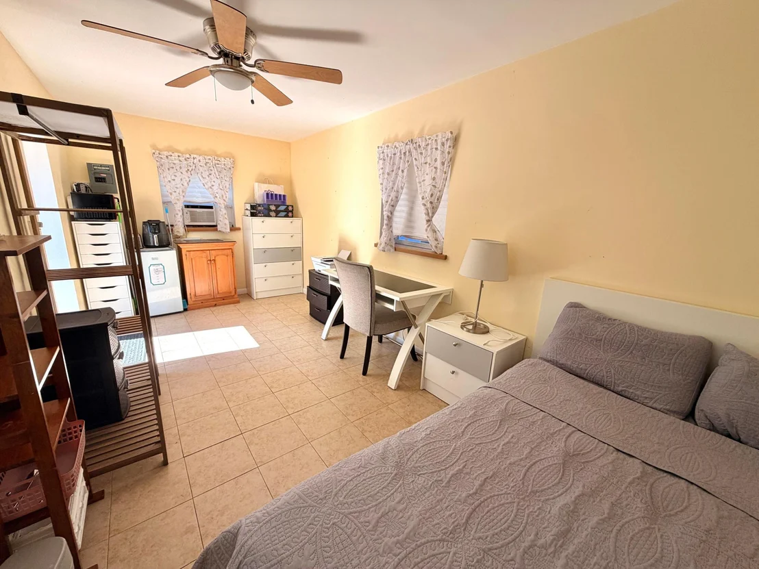 Photo of 505 SE 18th Way