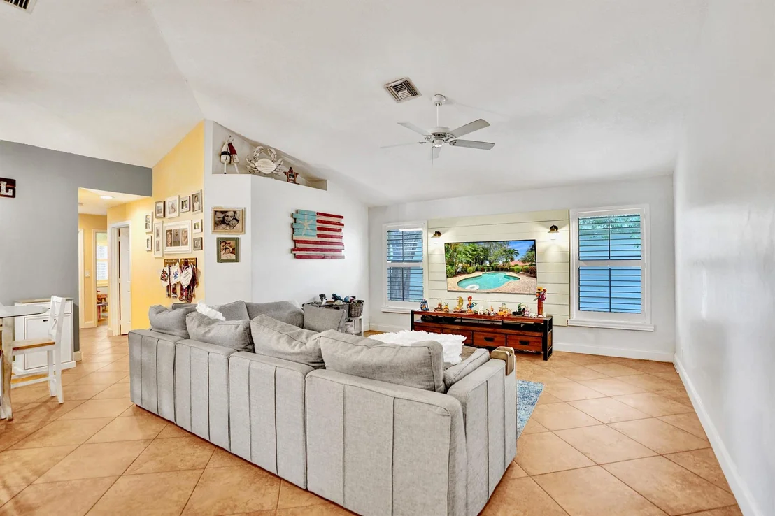Photo of 7608 Monclair Court