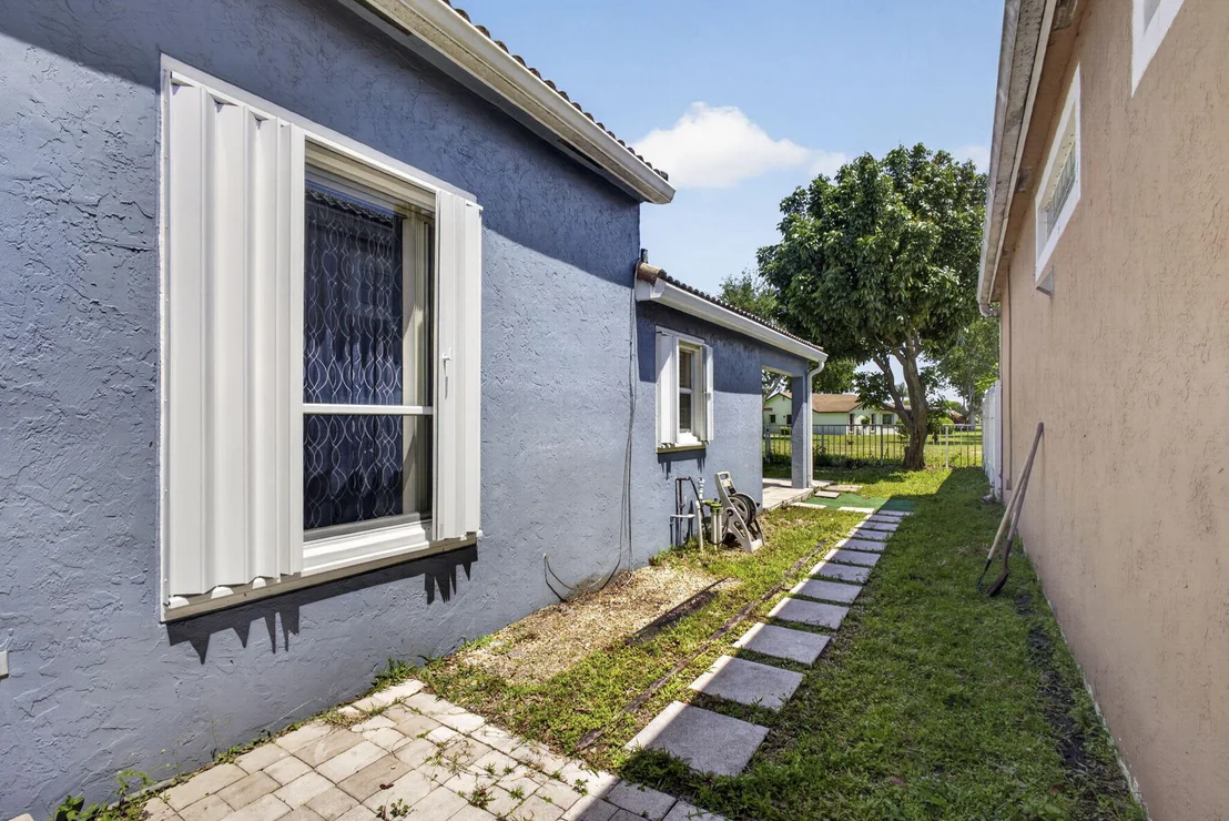 Photo of 243 WEDGEWOOD Circle