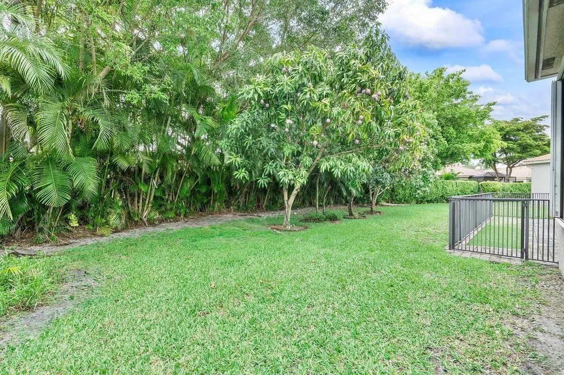 Photo of 8351 Mastic Cay