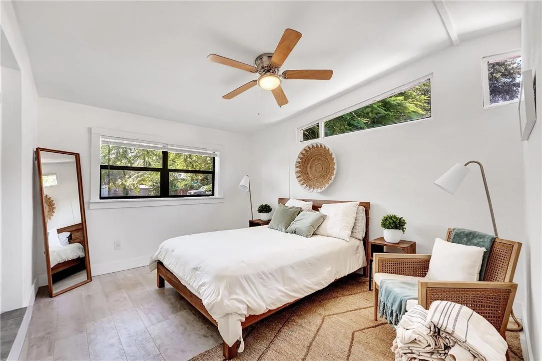Photo of 700 NE 3rd Avenue