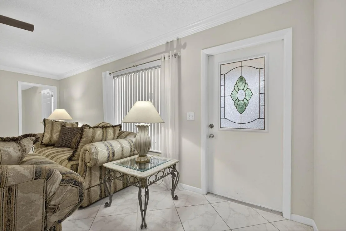 Photo of Unit D1 at 309 Knotty Pine Circle