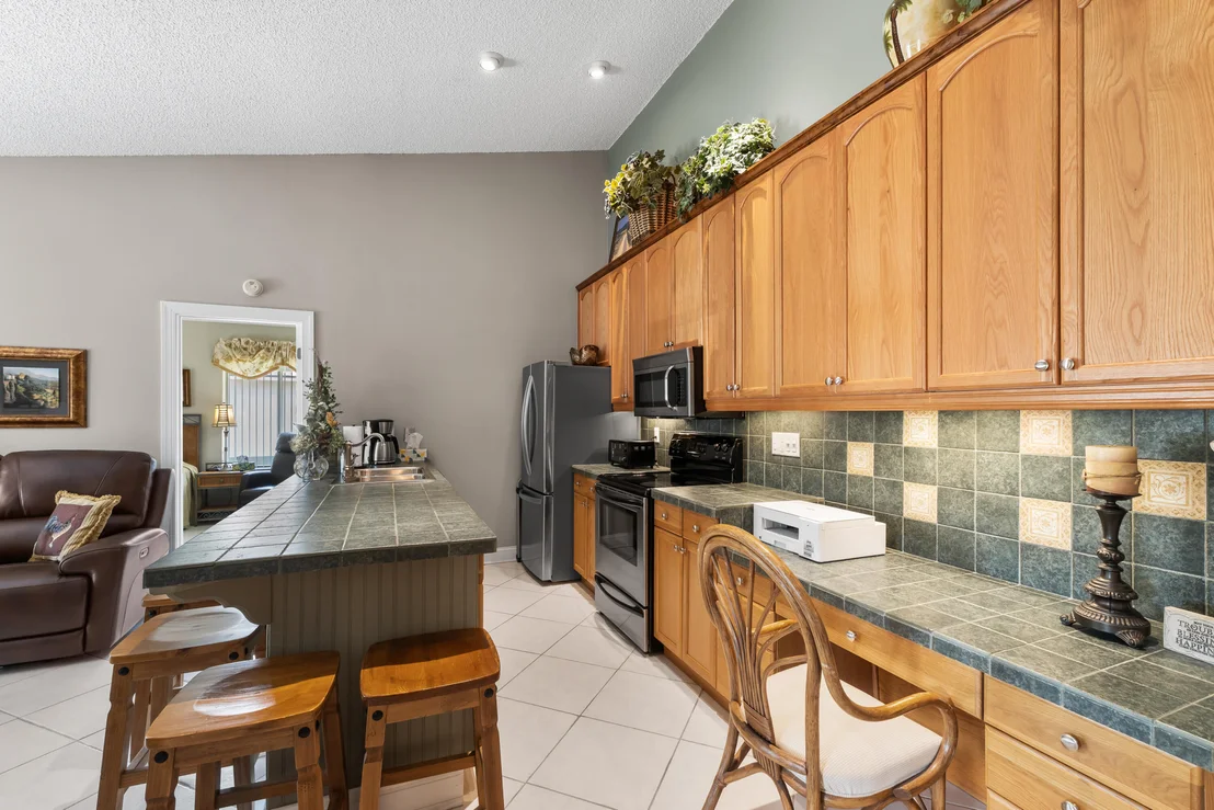 Photo of Unit E at 6426 Chasewood Drive