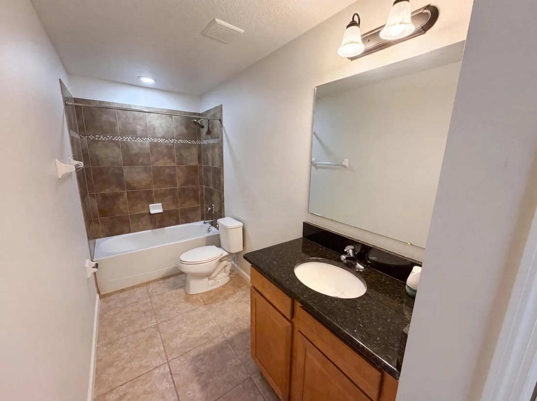 Photo of 5845 Wyndham Manor
