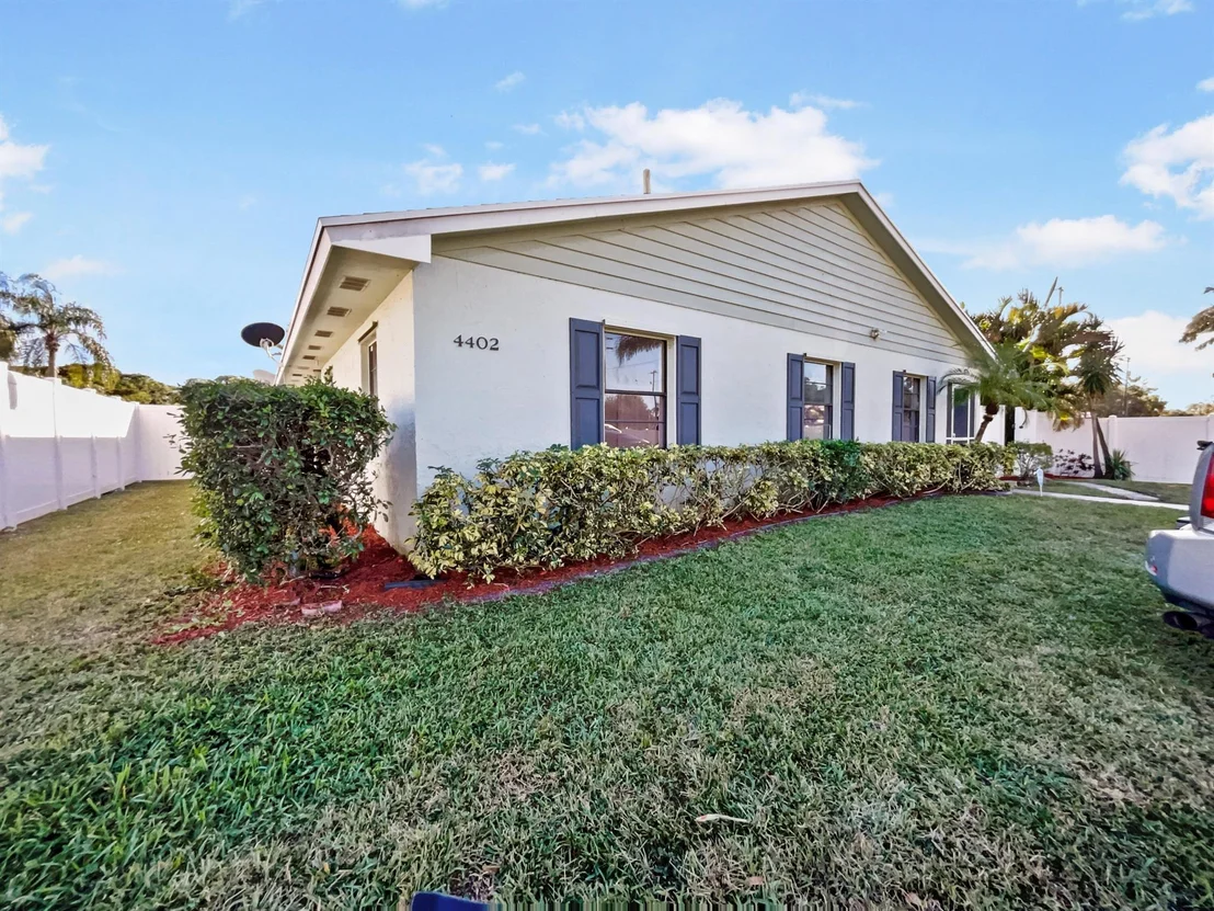 Photo of 4402 Walden Circle