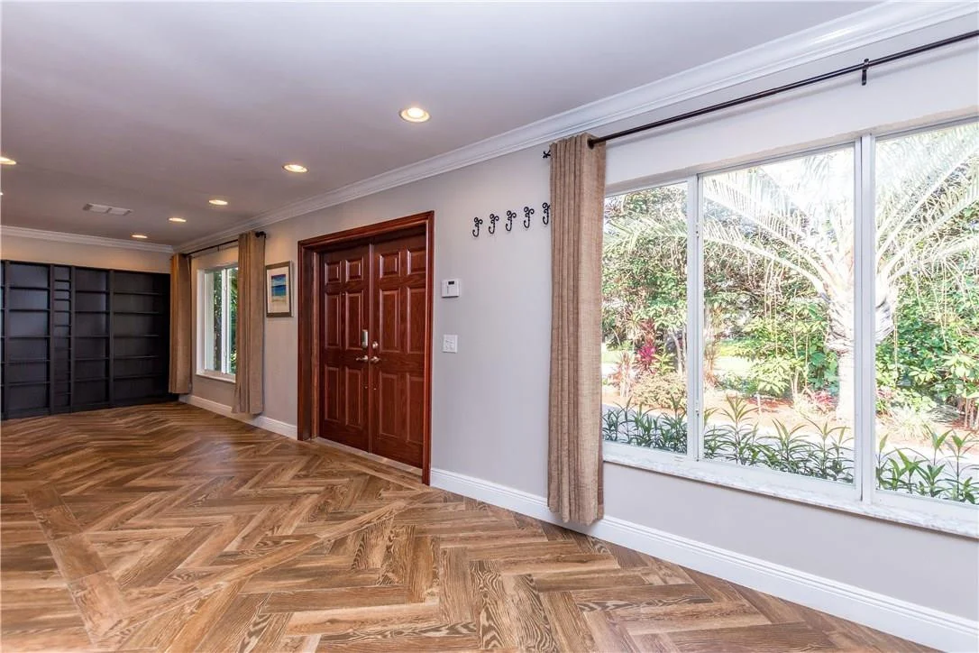 Photo of 3901 NE 25th Avenue