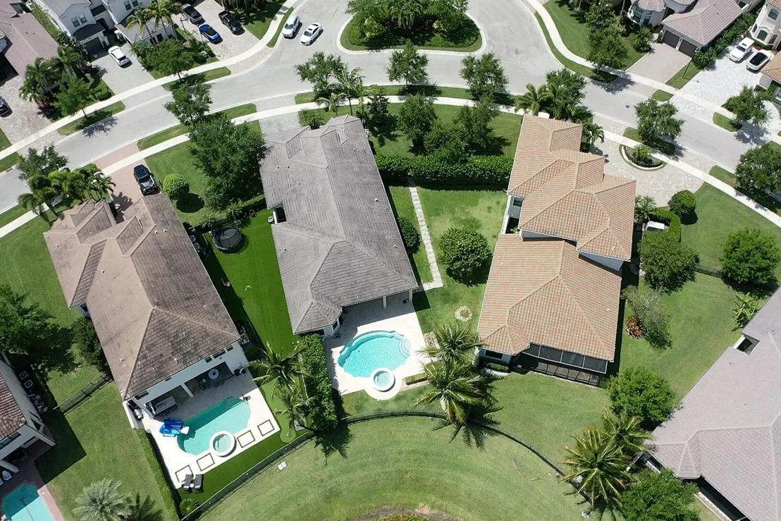 Photo of 16872 Pavilion Way