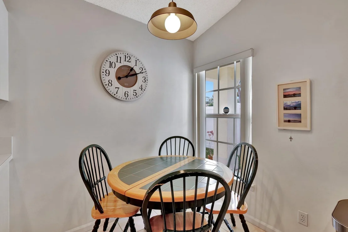 Photo of 8177 Palm Gate Drive