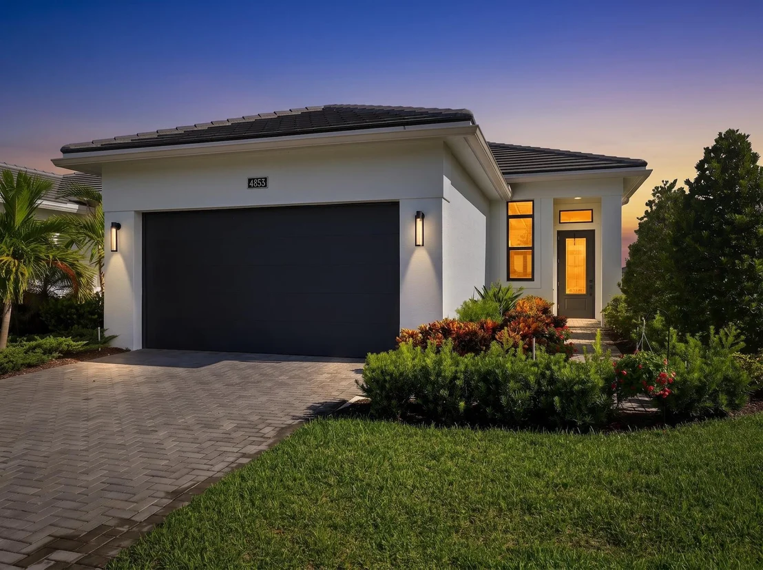 Photo of 4853 Saint Armands Way
