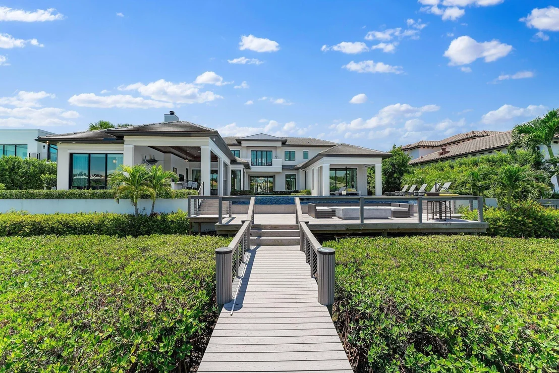 Photo of 112 Quayside Drive