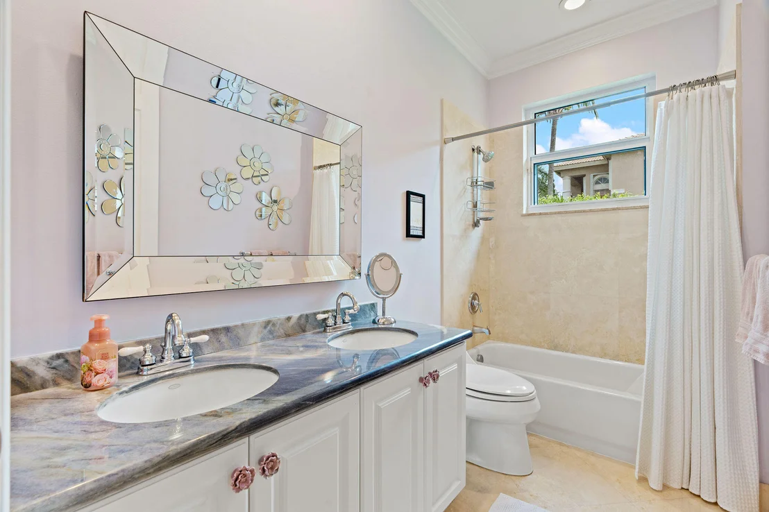 Photo of 3495 MEADOWBROOK Way