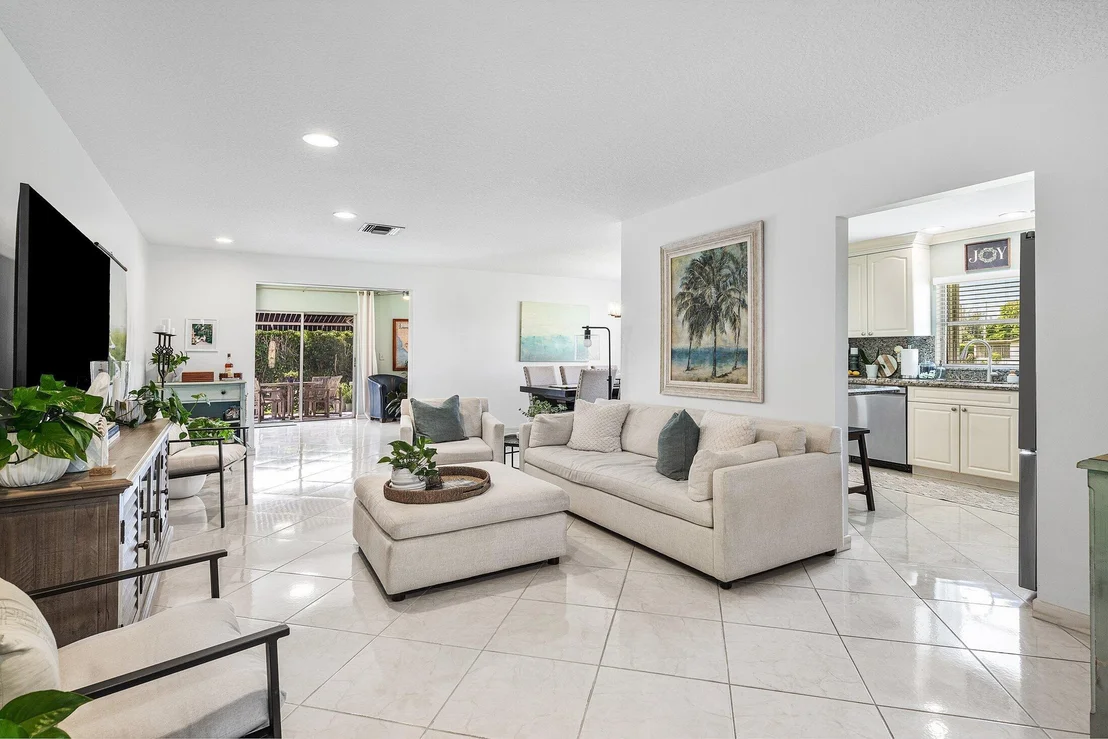 Photo of 6027 Stanley Lane