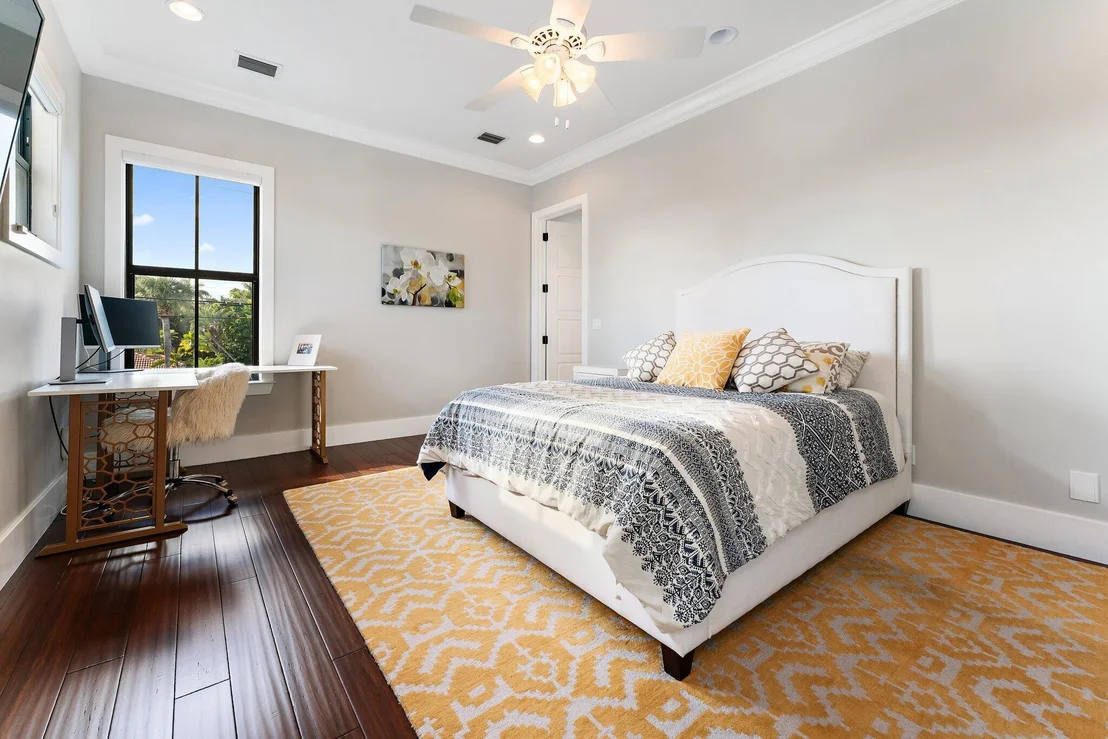 Photo of 5730 Holly Lane