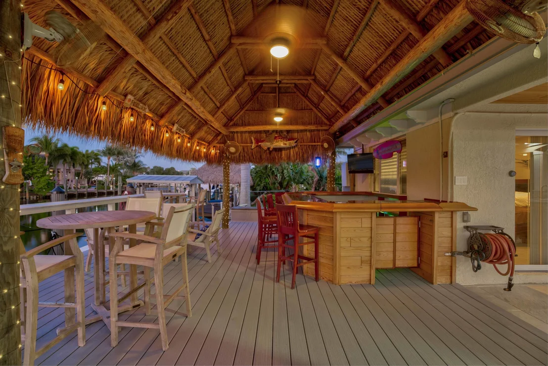 Photo of 2385 Edgewater Drive