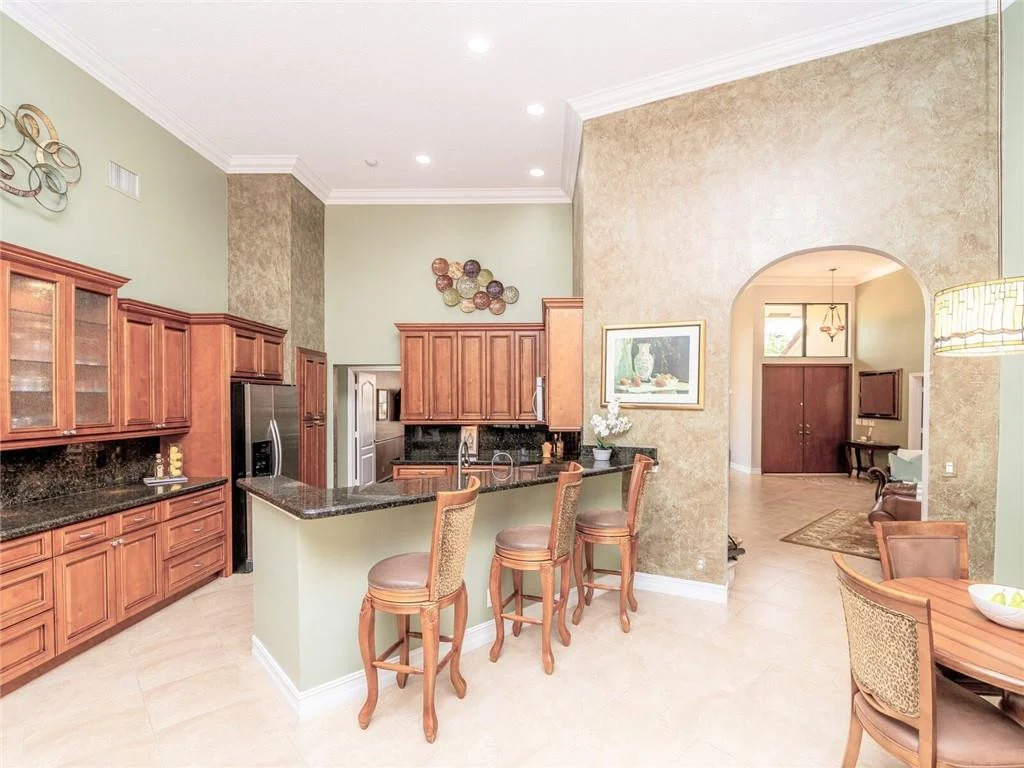 Photo of 391 Coconut Circle