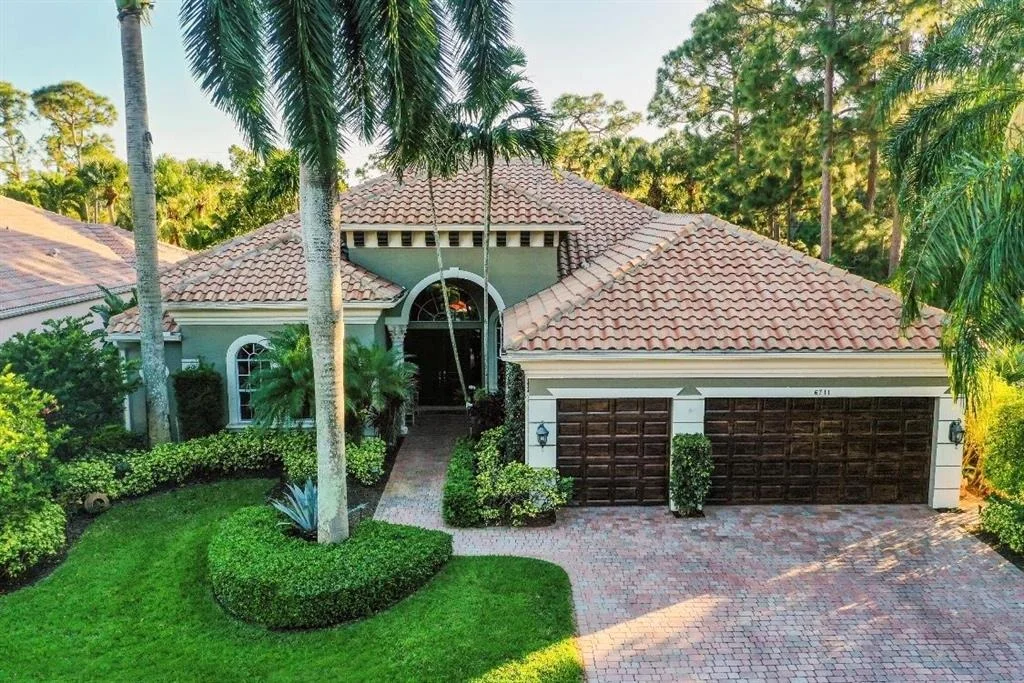 Photo of 6711 Royal Orchid Circle