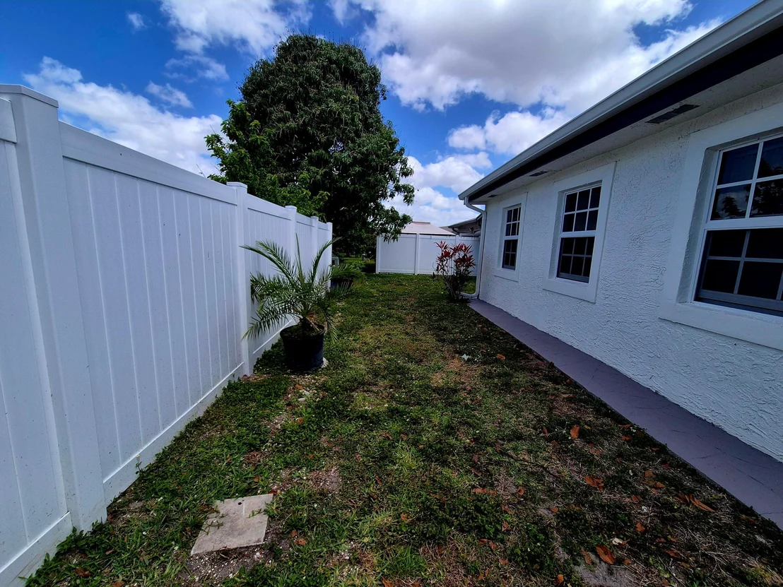 Photo of 1015 NW 68th Avenue