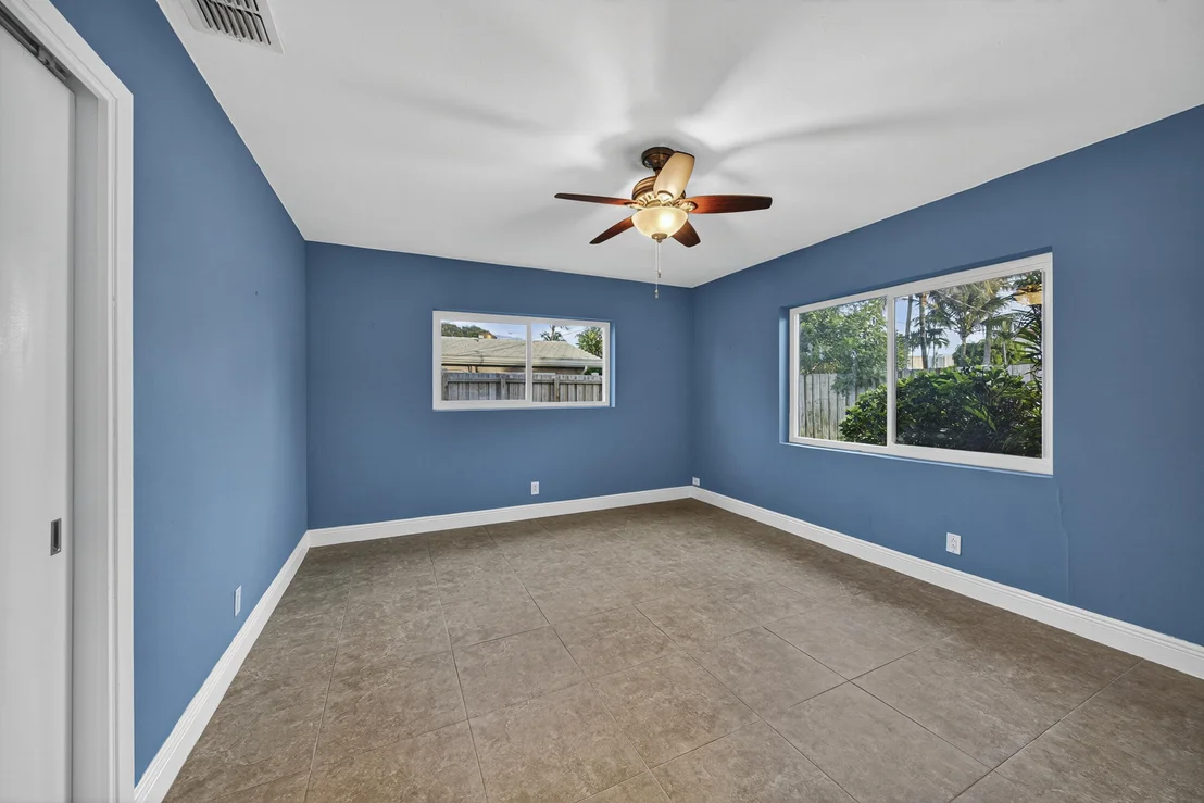 Photo of 2750 SE 3rd Street