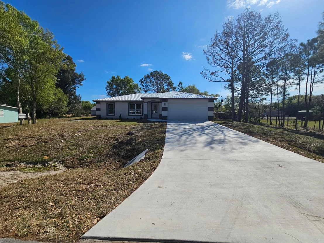Photo of 2964 NW 36th Avenue