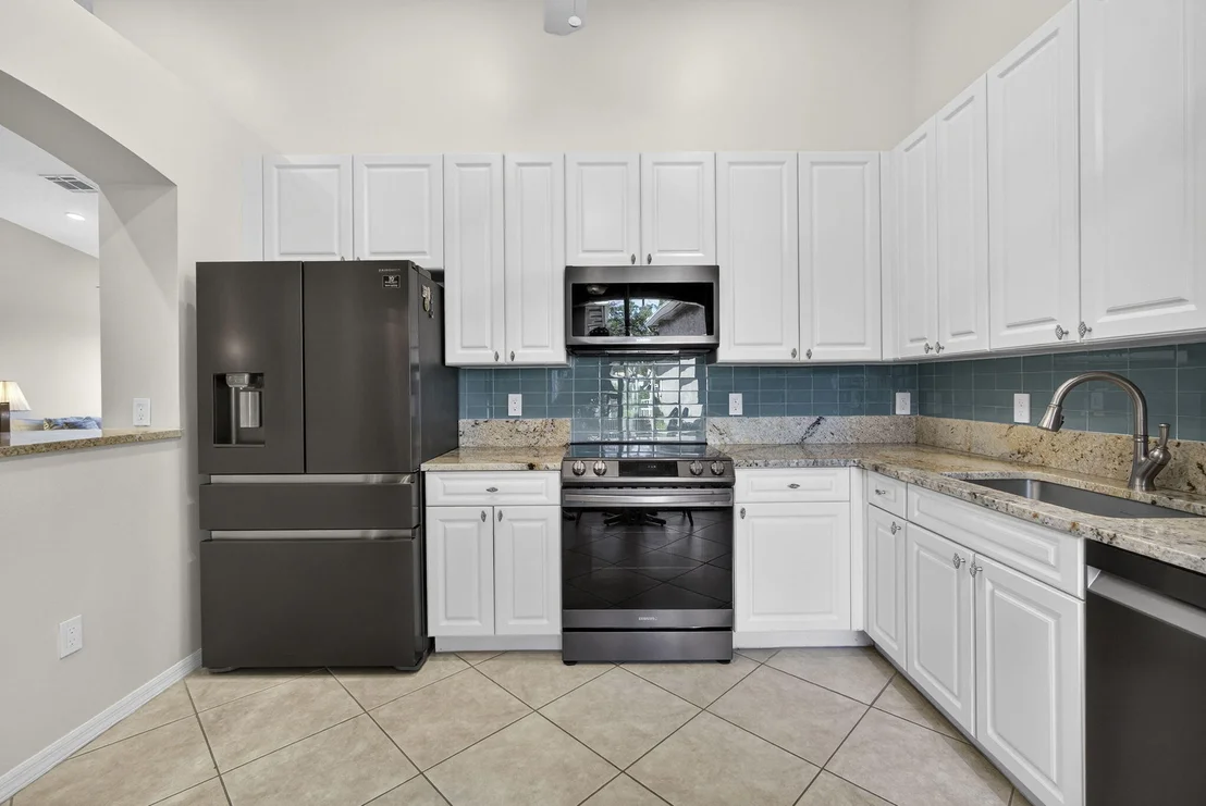Photo of 8638 Lineyard Cay