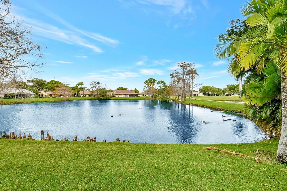 Photo of 5657 Willow Creek Lane