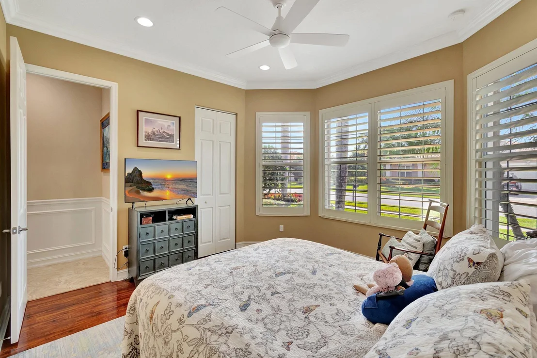 Photo of 10702 Whitewind Circle