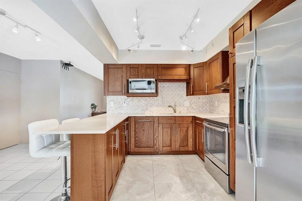 Photo of 371 SE 5th Avenue