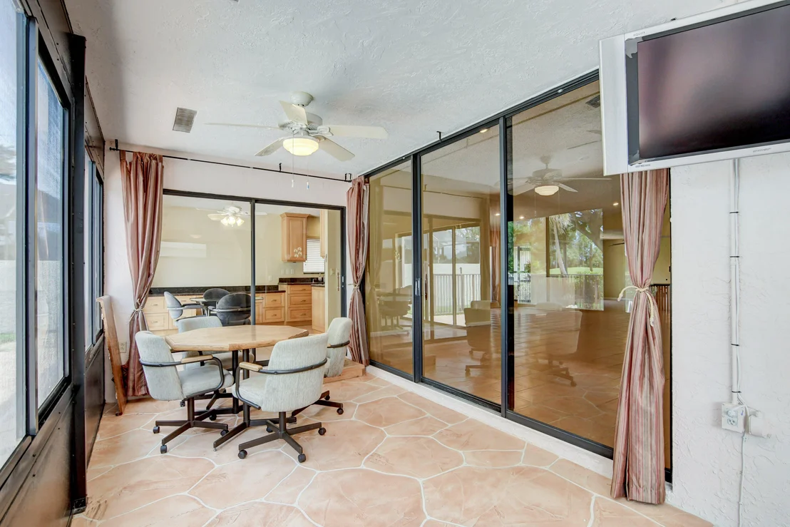 Photo of 11055 Clover Leaf Circle
