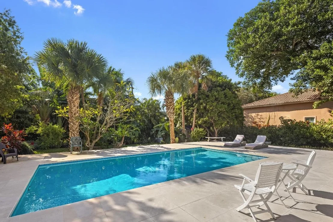 Photo of 41 Coconut Lane