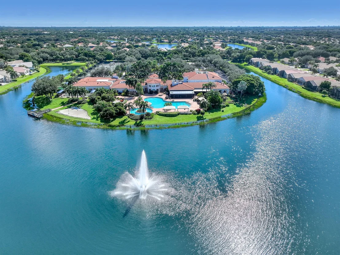 Photo of 13232 Alhambra Lake Circle